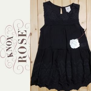 Knox Rose Black Sleeveless Blouse